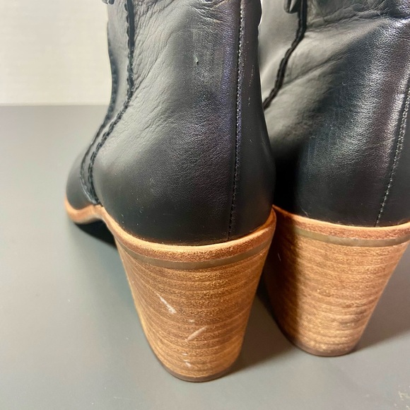 G.H. BASS & CO Sophia Leather Ankle Booties - Picture 8 of 11